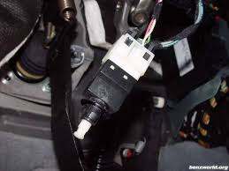 See U20AC repair manual
